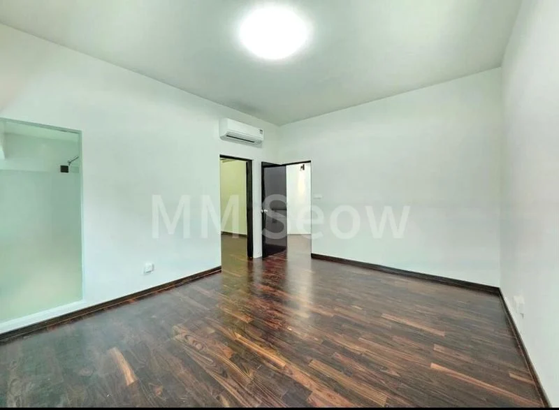 3 Bed Condo for Rent in  Chancery Court - Image 8