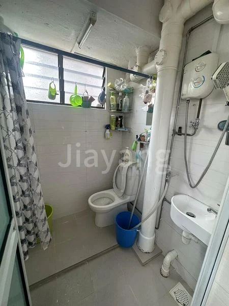 Common Room (HDB) for Rent in  330 Clementi Avenue 2 - Image 3