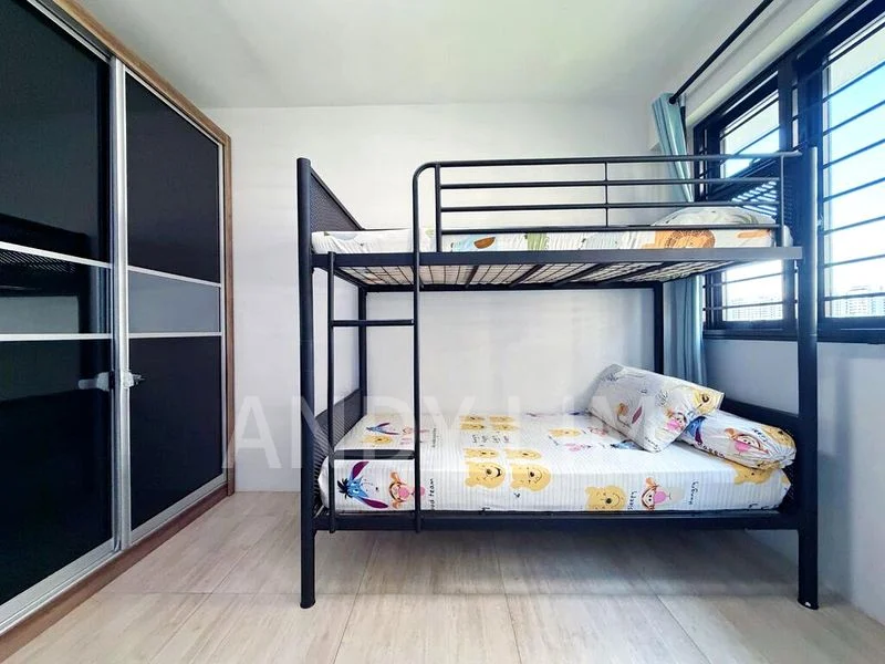 5 Room (5I) HDB for Sale in  293D Compassvale Crescent - Image 7