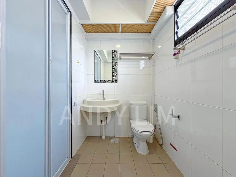 5 Room (5I) HDB for Sale in  293D Compassvale Crescent - Image 5