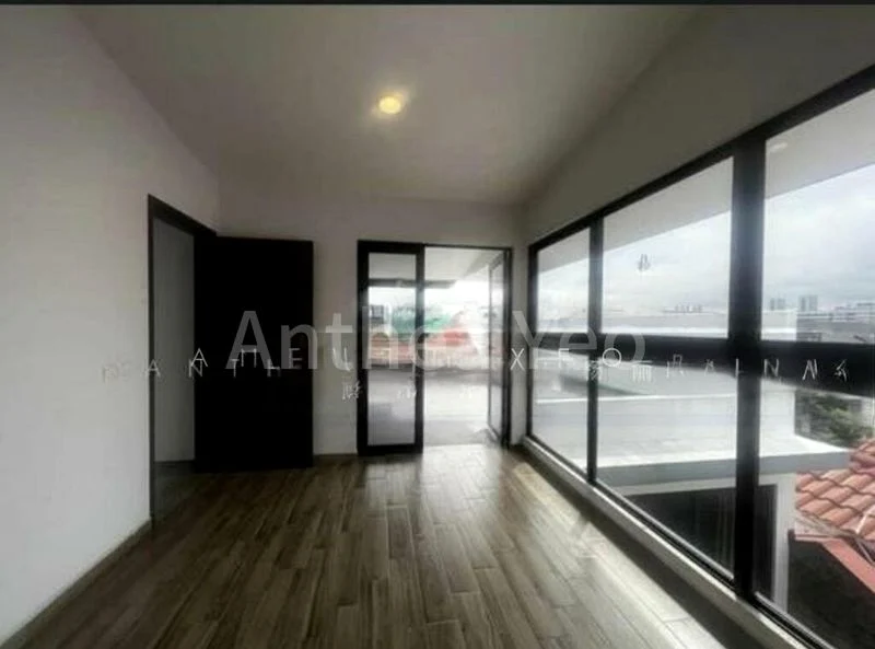 7 Bed Terraced House (Landed) for Rent in  Serangoon Garden Estate - Image 1