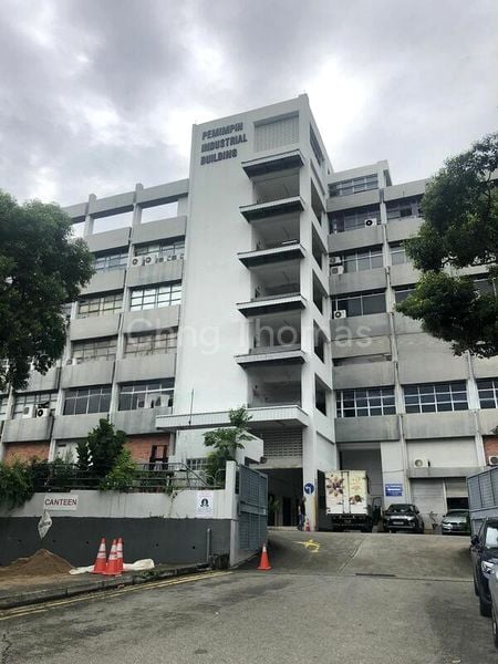 Light Industrial (B1) for Sale: Pemimpin Industrial Building - Image 1