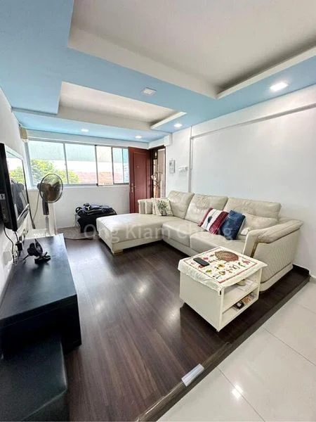 4 Room (4A) HDB for Rent in  137 Yishun Ring Road - Image 12