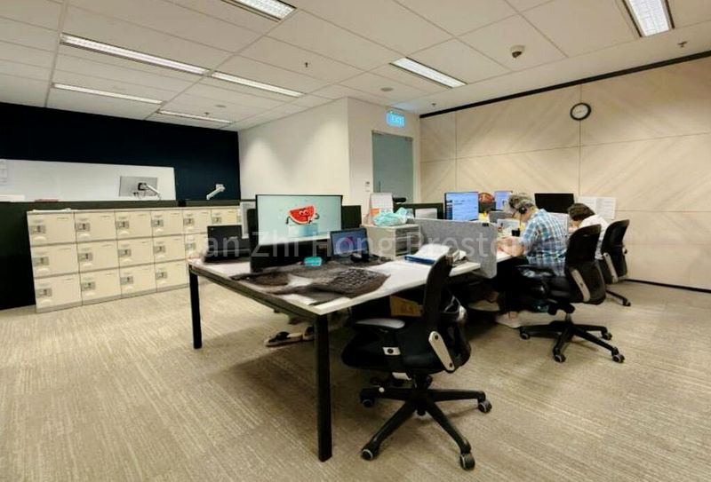 Office for Rent: Guoco Tower - Image 6