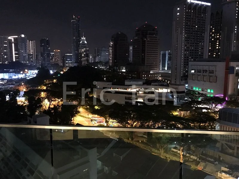 2 Bed Apartment (Condo) for Sale in  Illuminaire On Devonshire - Image 2