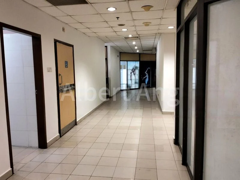 Shop / Shophouse for Sale: Sultan Plaza - Image 2