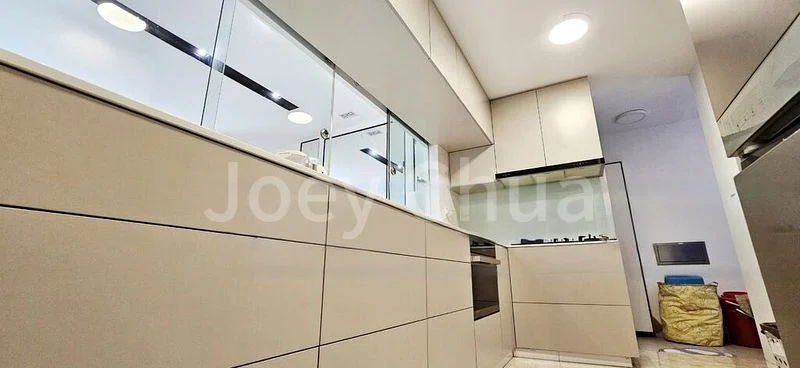 4 Bed Condo for Rent in  Park Natura - Image 5