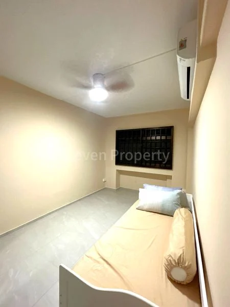 Common Room (HDB) for Rent in  760 Woodlands Avenue 6 - Image 1
