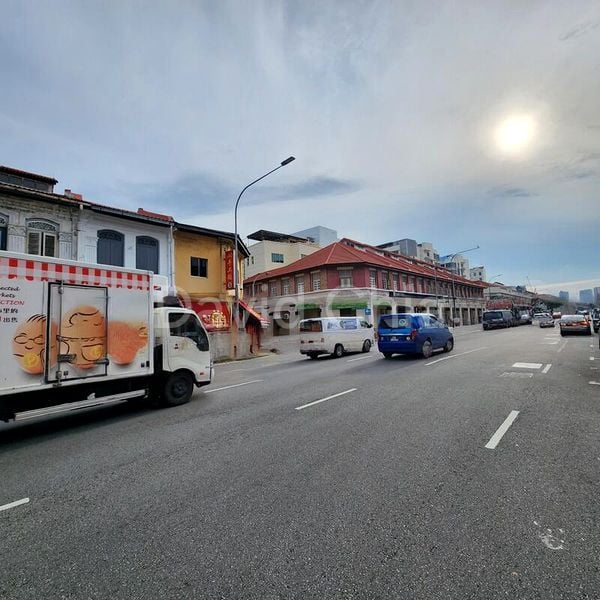 Food & Beverage for Rent: Corner Coffee Shop at Adjunied, Facing Main Road - Image 4