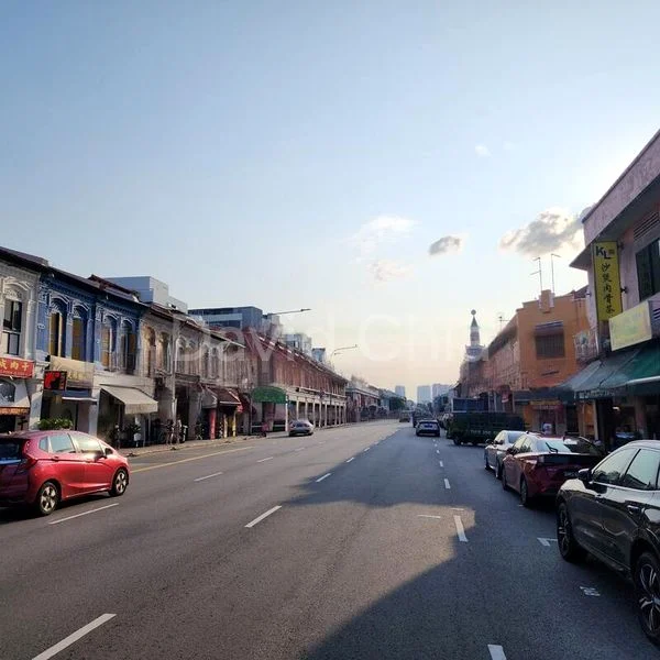 Food & Beverage for Rent: Corner Coffee Shop at Adjunied, Facing Main Road - Image 5