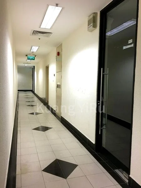 Office for Sale: Parklane Shopping Mall - Image 2