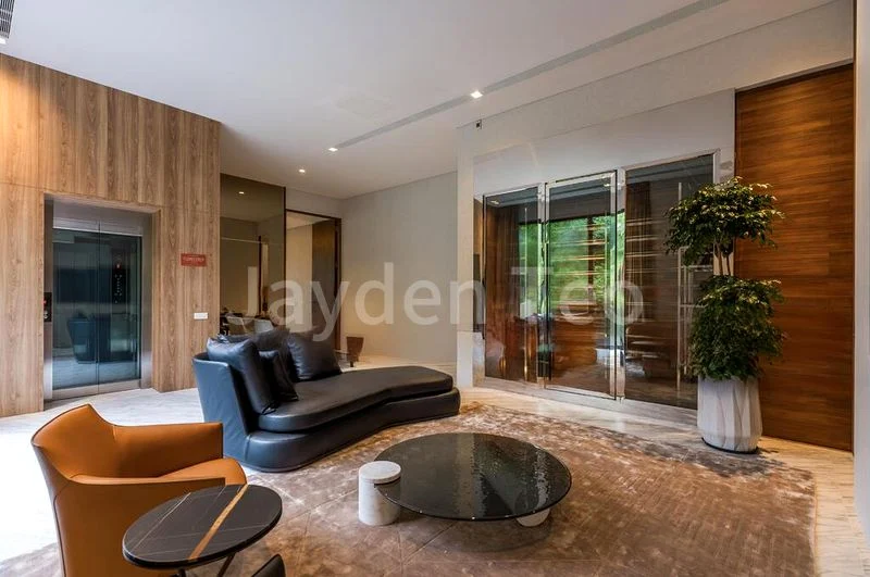 7 Bed Bungalow (Landed) for Sale in  Lakeshore View - Image 4
