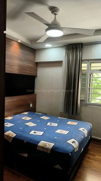 Common Room (HDB) for Rent in  585 Pasir Ris Street 53 - Image 4