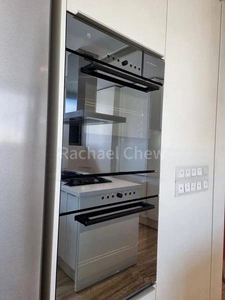 4 Bed Condo for Rent in  Ardmore Residence - Image 9