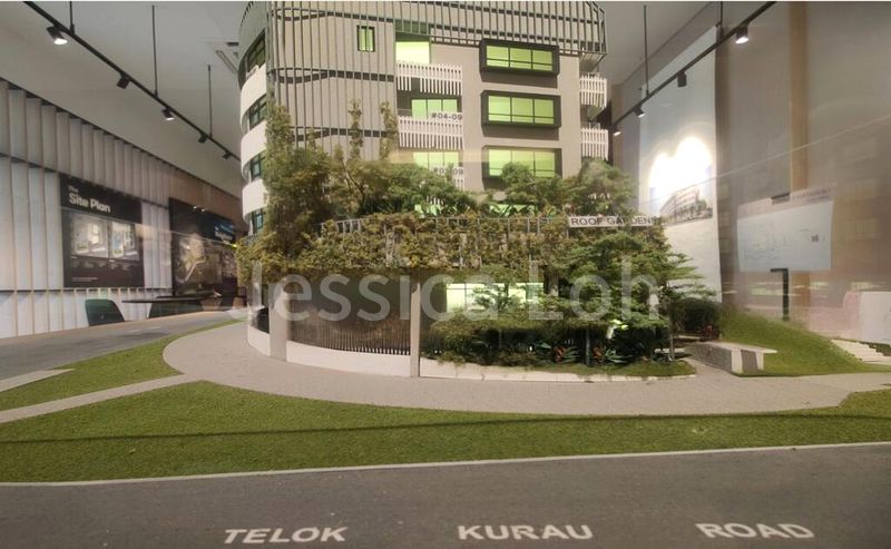 Shop / Shophouse for Sale: Freehold Commercial Shops @ Tedge - Image 1