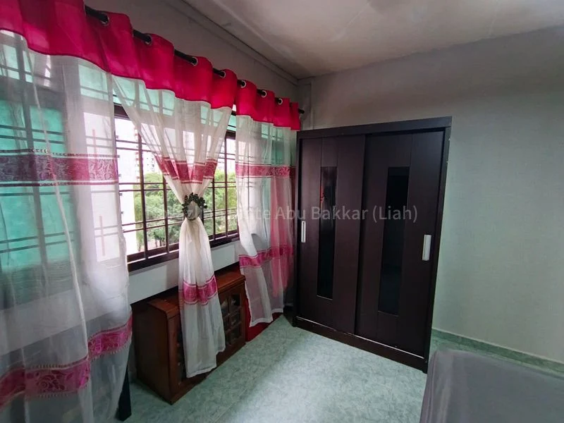 Common Room (HDB) for Rent in  270 Toh Guan Road - Image 2