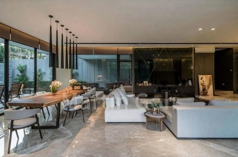 7 Bed Bungalow (Landed) for Sale in  Watten Estate - Image 3