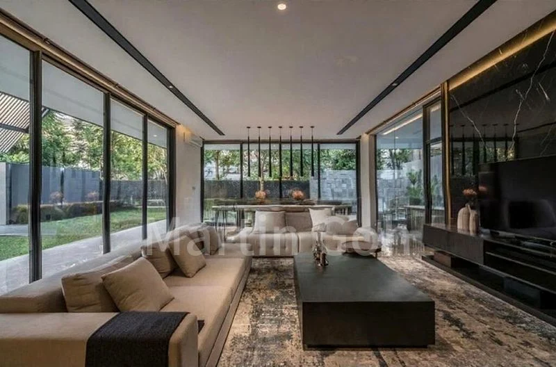 7 Bed Bungalow (Landed) for Sale in  Watten Estate - Image 5