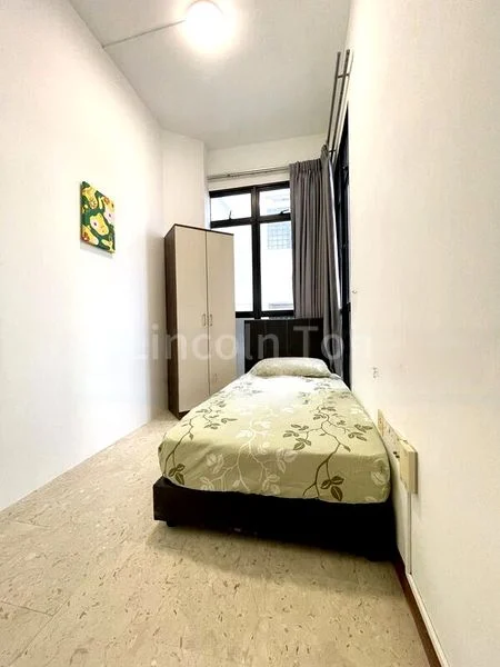 Common Room (Condo) for Rent in  Harbourlights - Image 7