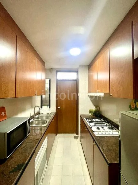 Common Room (Condo) for Rent in  Harbourlights - Image 11