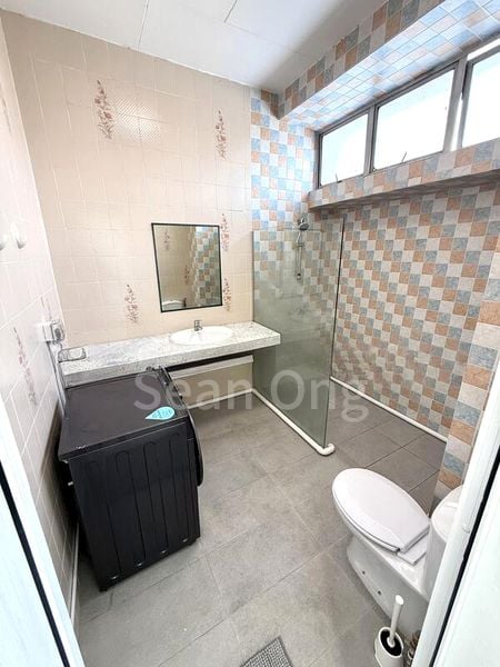 Master Room (Landed) for Rent in  Hundred Trees - Image 2