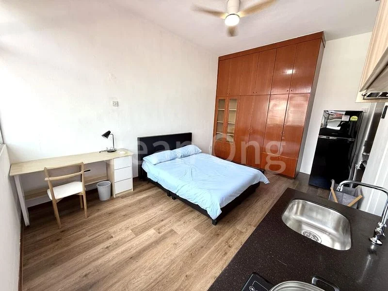 Master Room (Landed) for Rent in  Hundred Trees - Image 12