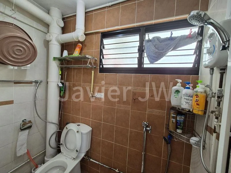 Room (HDB) for Rent in  147 Bishan Street 11 - Image 1
