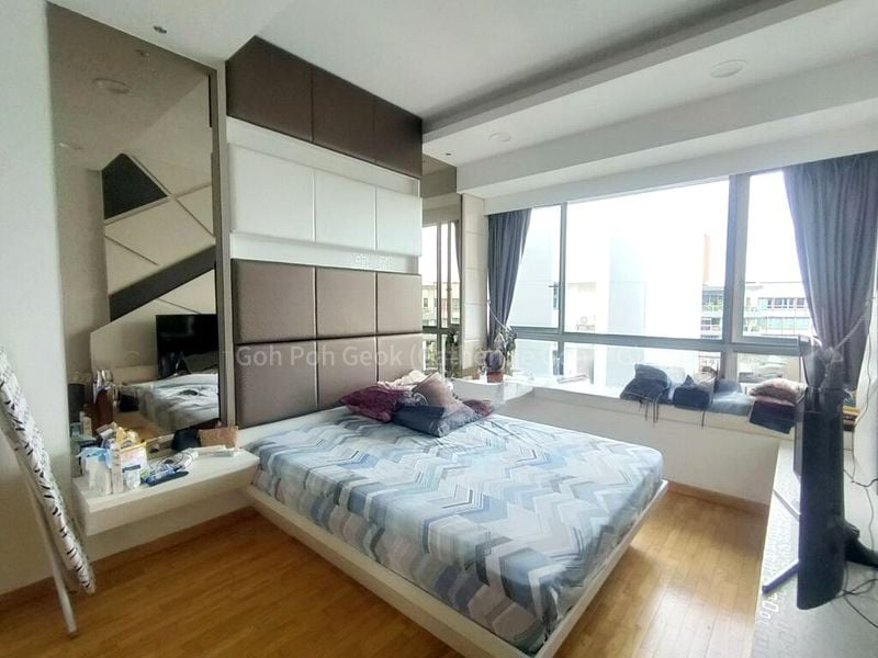 3 Bed Condo for Rent in  Double Bay Residences - Image 12
