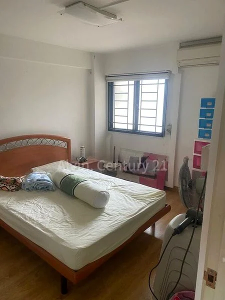 3 Room (3I) HDB for Sale in  98 Whampoa Drive - Image 4