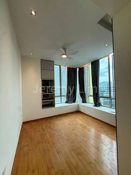 3+1 Bed Condo for Rent in  One Devonshire - Image 5