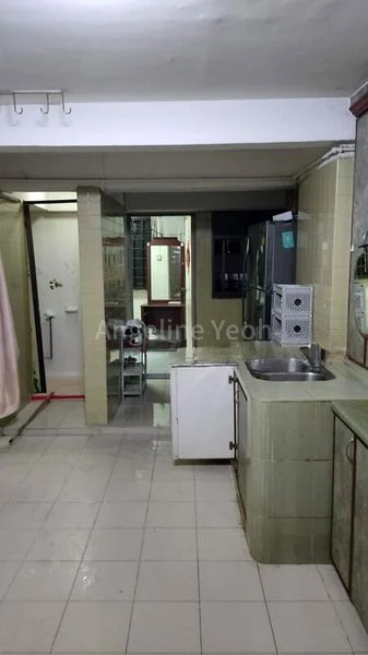 3 Room (3I) HDB for Rent in  2 Everton Park - Image 4