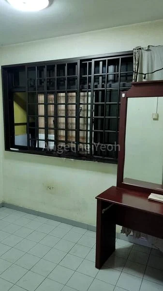 3 Room (3I) HDB for Rent in  2 Everton Park - Image 3