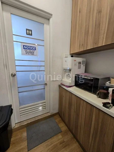 Light Industrial (B1) for Rent: Tradehub 21 - Image 8