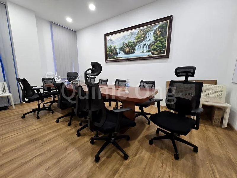 Light Industrial (B1) for Rent: Tradehub 21 - Image 7