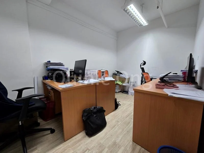 Light Industrial (B1) for Rent: Tradehub 21 - Image 5