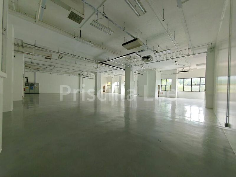 Light Industrial (B1) for Rent: Interlocal Centre - Image 7