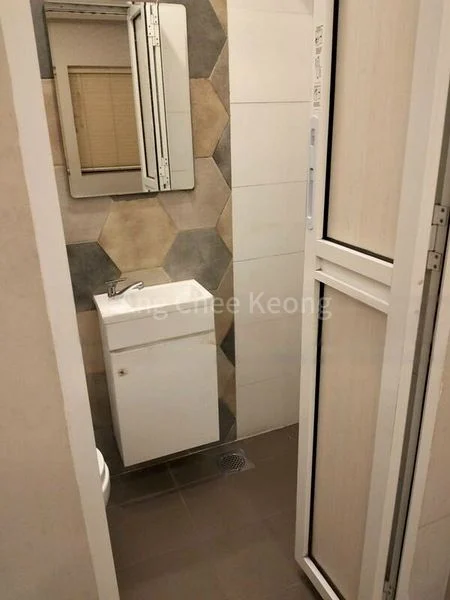 Room (Condo) for Rent in  3 Lorong 19 Geylang - Image 11