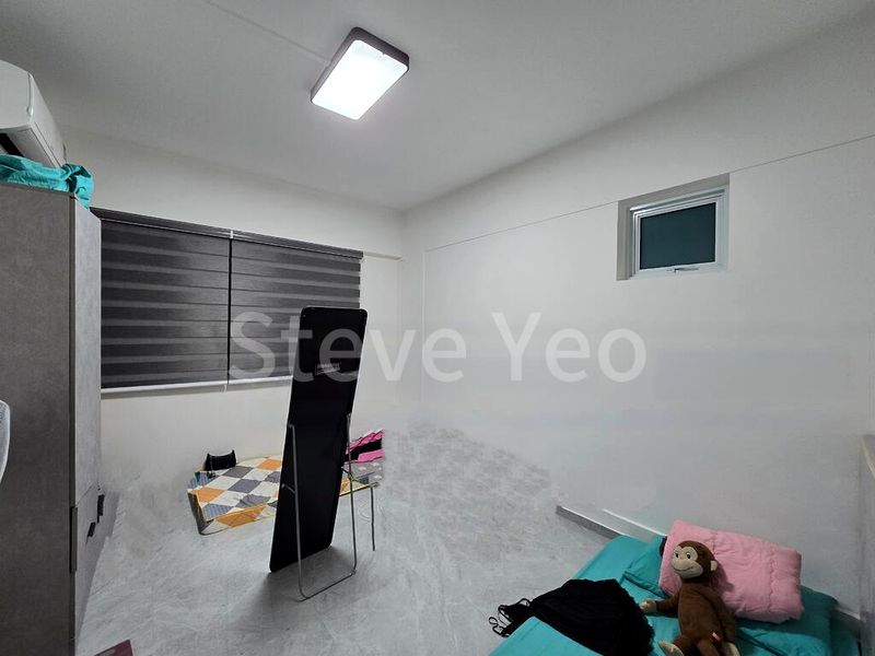 Room (HDB) for Rent in  414 Jurong West Street 42 - Image 3