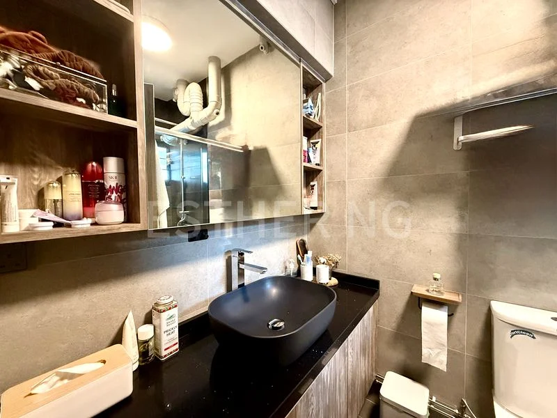 5 Room (5I) HDB for Sale in  203E Compassvale Road - Image 10