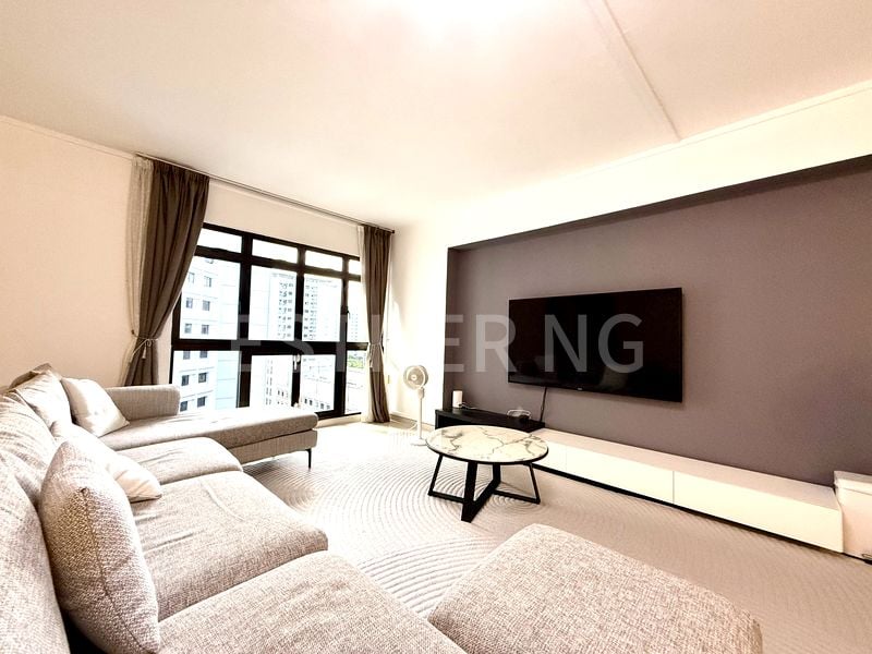 5 Room (5I) HDB for Sale in  203E Compassvale Road - Image 3