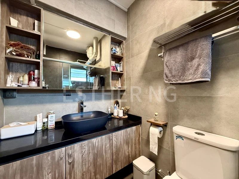 5 Room (5I) HDB for Sale in  203E Compassvale Road - Image 11