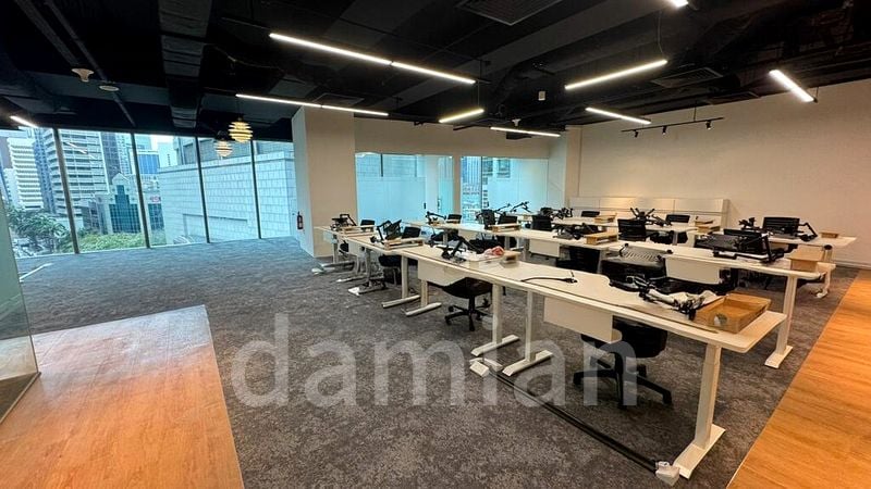 Office for Rent: Plus - Image 1