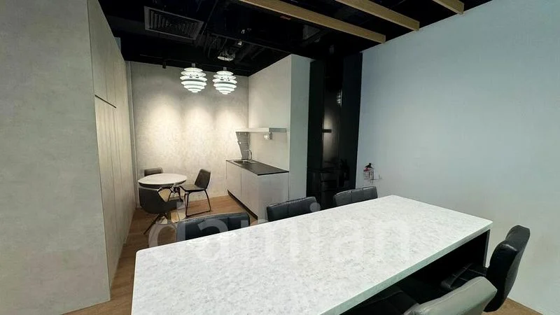 Office for Rent: Plus - Image 8