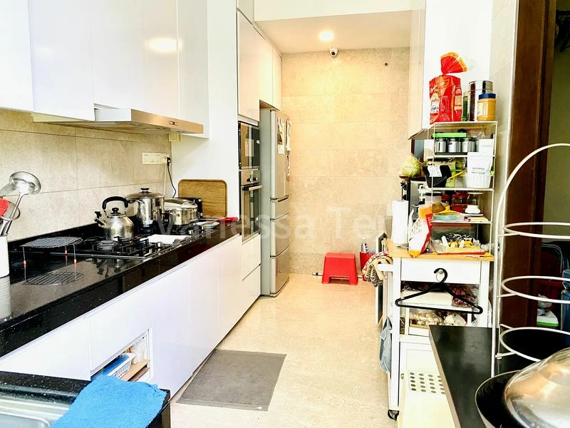 5 Bed Semi-Detached House (Landed) for Rent in  Frankel Estate - Image 8