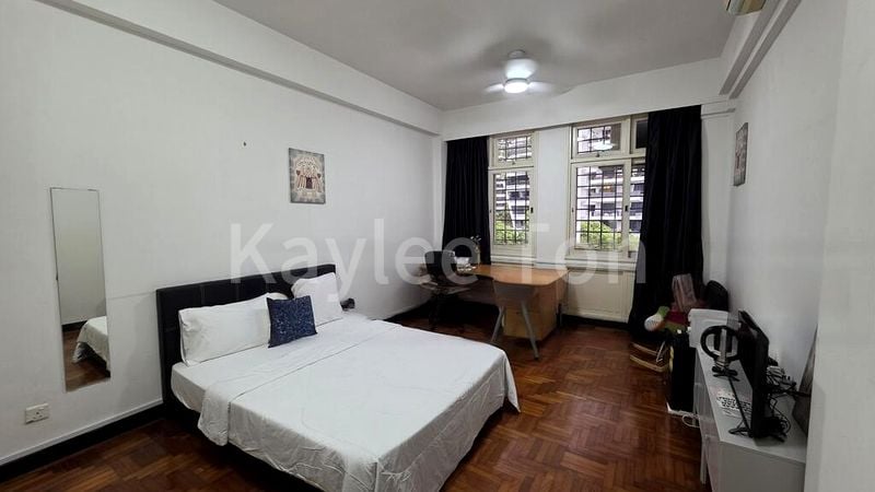 5 Bed Condo for Sale in  Charming Garden - Image 7