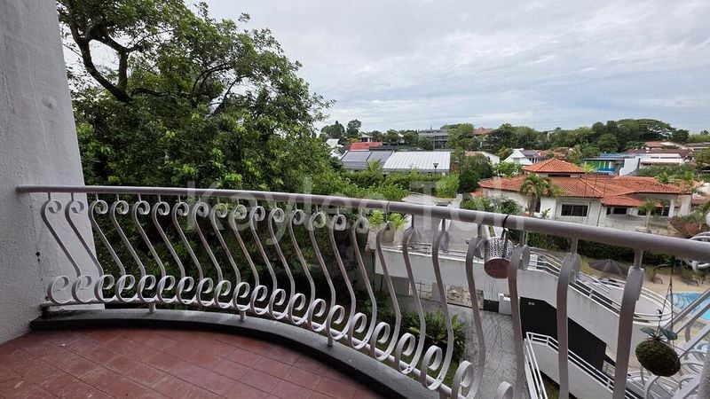 5 Bed Condo for Sale in  Charming Garden - Image 15