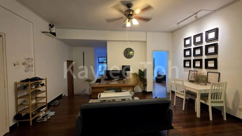 5 Bed Condo for Sale in  Charming Garden - Image 4