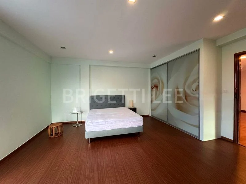 6 Bed Corner Terrace (Landed) for Sale in  Lim Tua Tow Road - Image 6