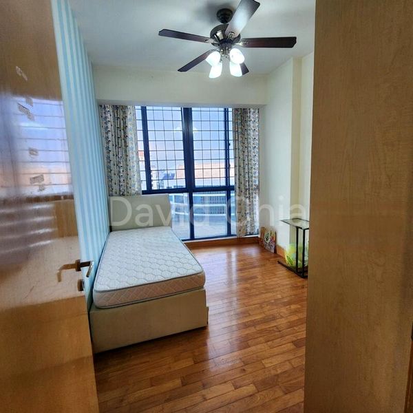3 Bed Condo for Sale in  Water Place - Image 3