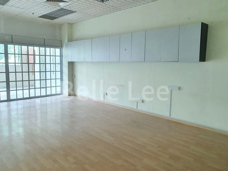 Office for Rent: Highland Centre - Image 2